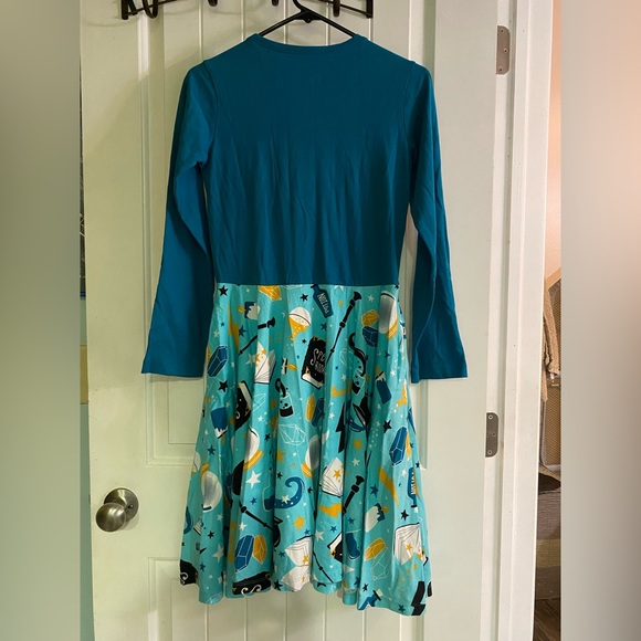 Princess Awesome Size 16 Witchcraft/Potions dress - Picture 2 of 5